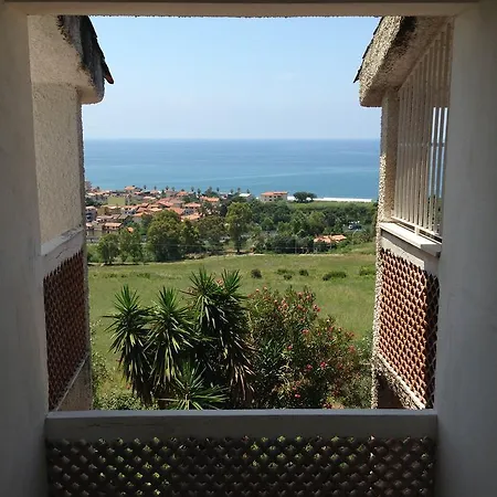 Aparthotel La Giungla Falerna