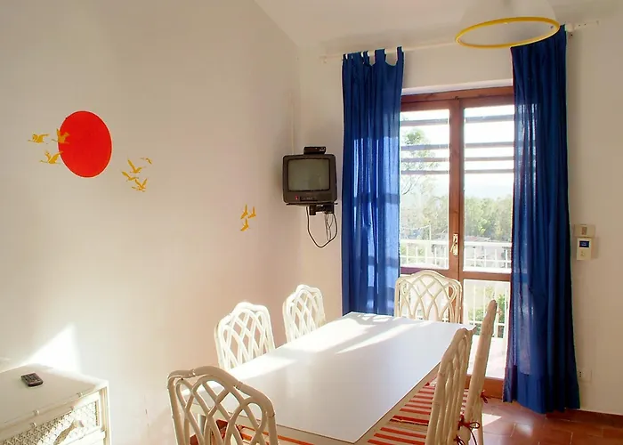 La Giungla Aparthotel 4*